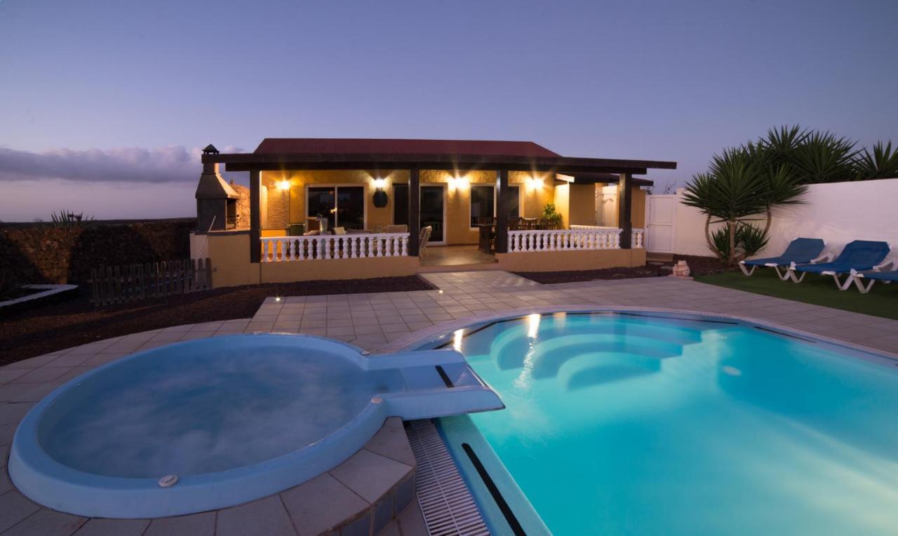 Vistamalpei Villa Cotillo Exterior foto